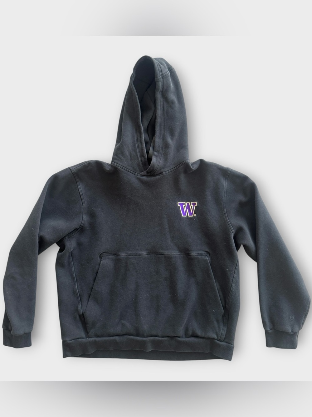 Lululemon Black Hoodie w/ ‘W' Logo University of Washington UDub - women’s sm